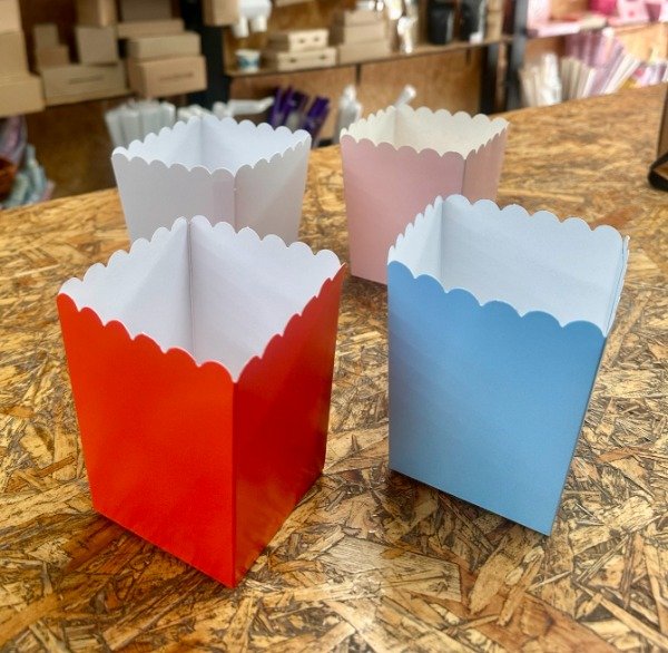 Producto - POCHOCLERA -COD.#195 medida base 8x8cm altura 11cm boca 9x9cm