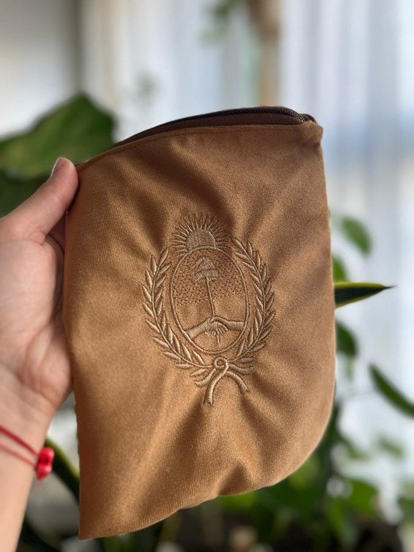Producto - Yerbera Criolla pana bordada