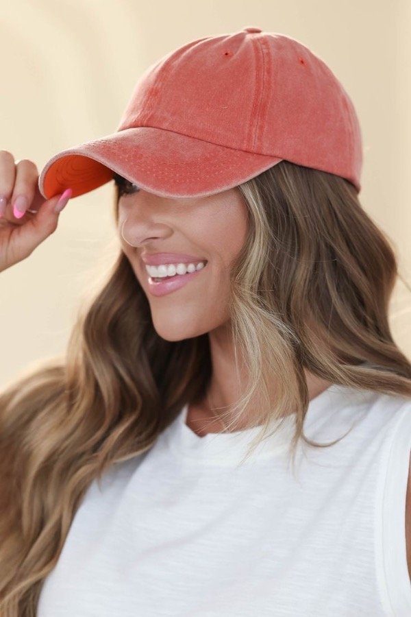 Producto - Gorra vintage coral