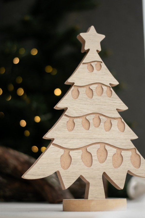 Producto - 2024- ÁRBOL GUIRNALDA