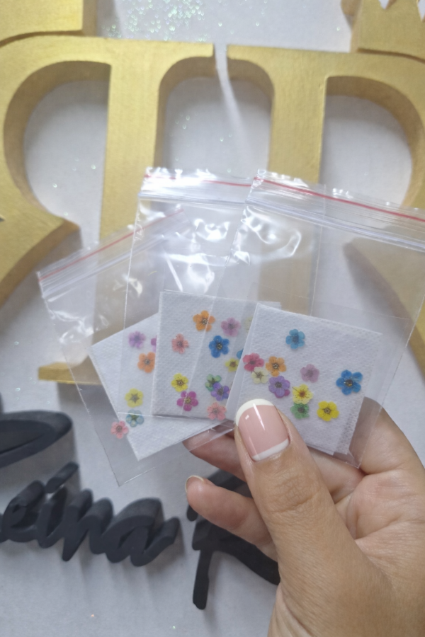 Producto - Flores secas no me olvides coloridas x 12