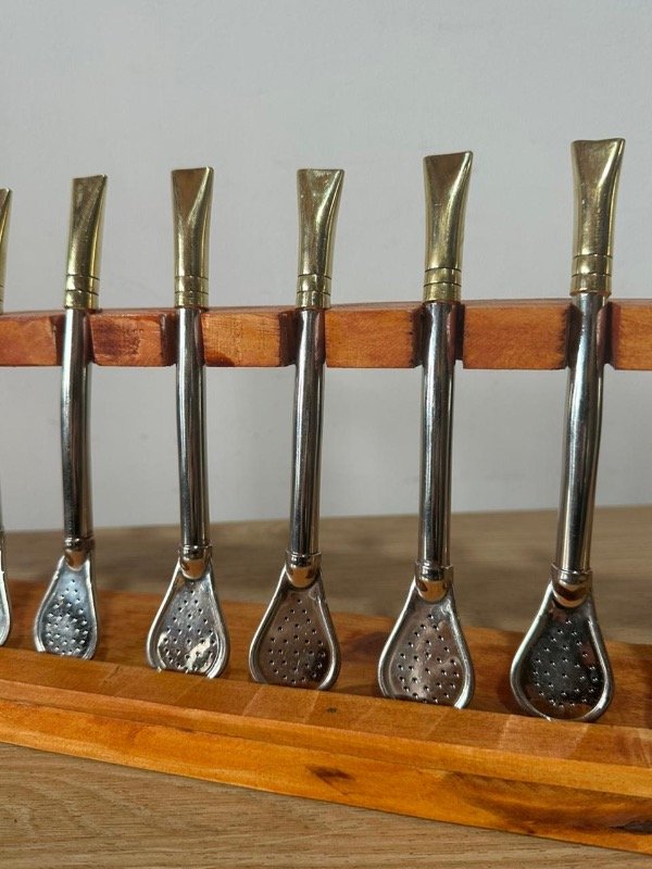 Producto - BOMBILLÓN DE ALPACA CON PICO DE BRONCE