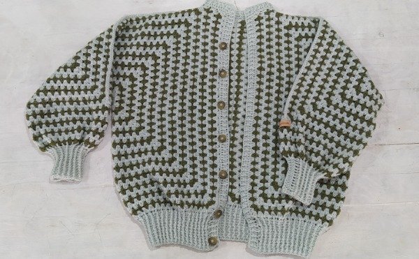 Producto - Cárdigan Luisa - T2(equivale a T 40-M)-Verde musgo y celeste lavado