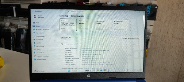 Producto - HP 15-EF RYZEN 5 5500U / 8GB / 256GB - 4