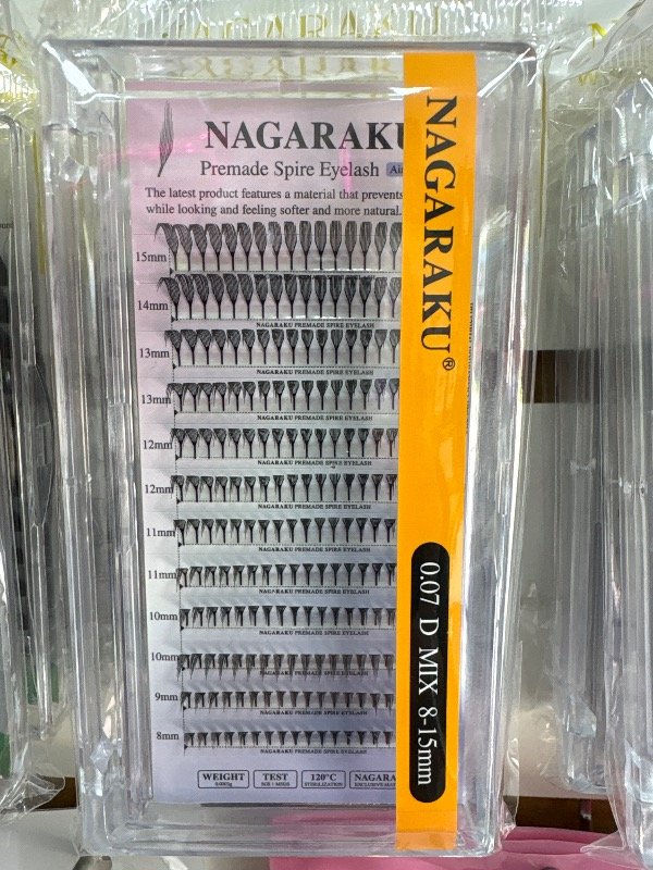 Producto - Pestañas NAGARAKU premade spire 0.07D mix