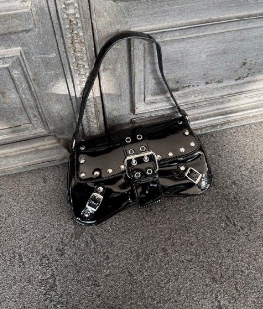 Producto - BAG GOTICA