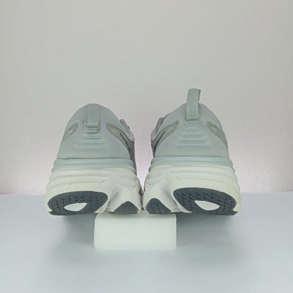 Producto - Hoka Bondi 8 - 6