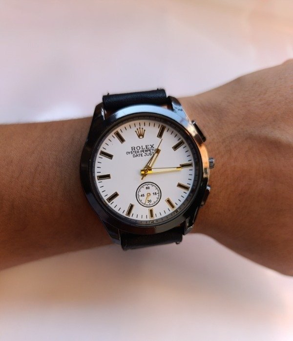 Producto - RELOJ ROLEX NEGRO FONDO BLANCO