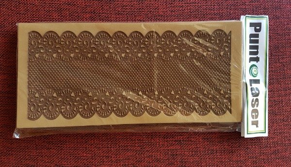 Producto - Puntillas - 28 x 13 cm - Cod. 405 puntilla ancha