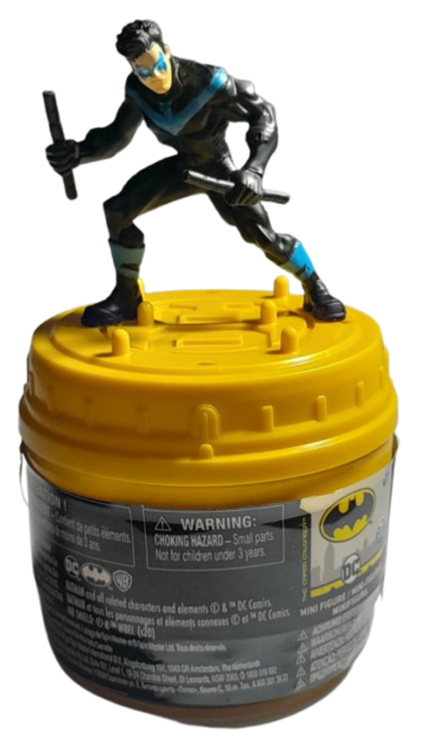 Producto - Nightwing Batman Mini Figura Capsula Sorpresa!!!