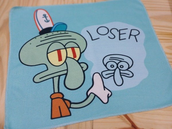 Producto - Individual  /corto Calamardo Loser
