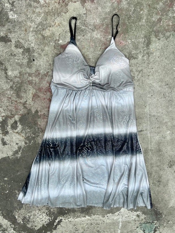 Producto - Blusa Y2K Brillos Volados - T S/M