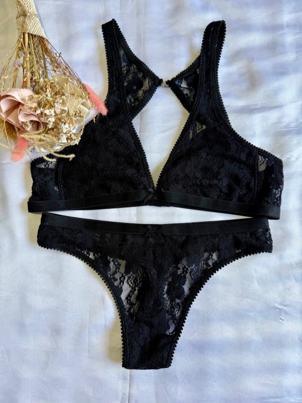 Producto - Conjunto encaje Flores negro