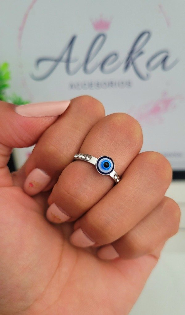 Producto - Anillo ojo turco con tres strass de acero quirúrgico