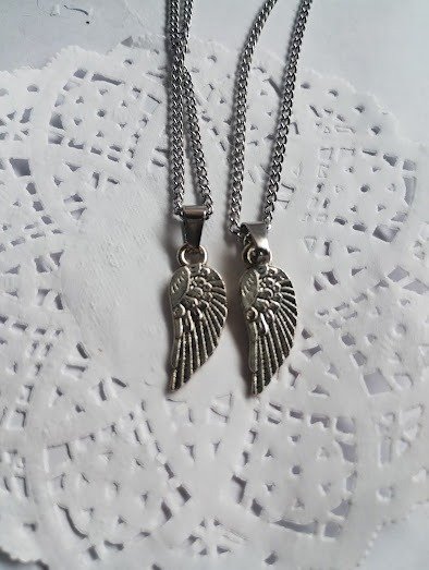 Producto - Cadenitas dije Alas