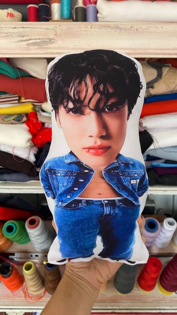 Producto - Muñeco Jungkook BTS 01