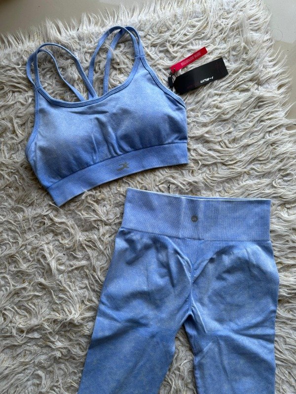Producto - CONJUNTO I RUN PRELAVADO