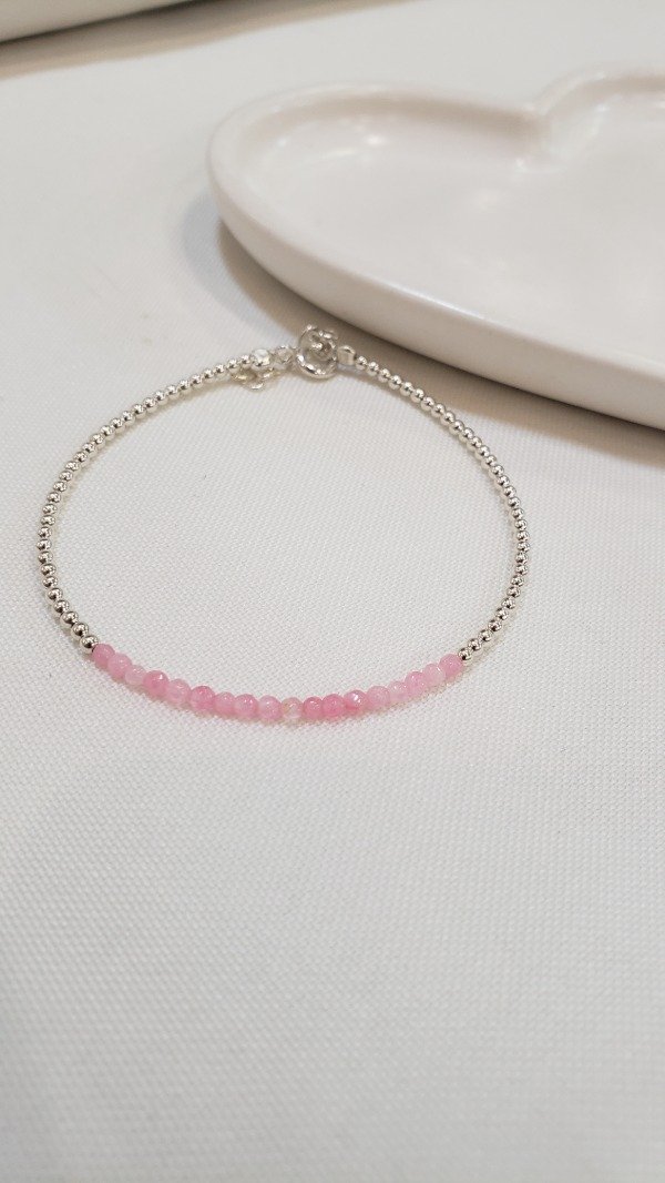Producto - Pulsera pelotitas rosadas