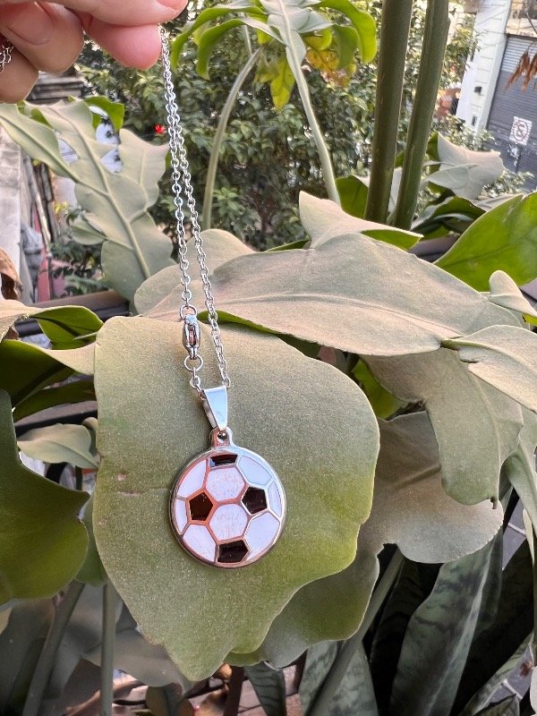 Producto - 2 collares pelotas esmaltado