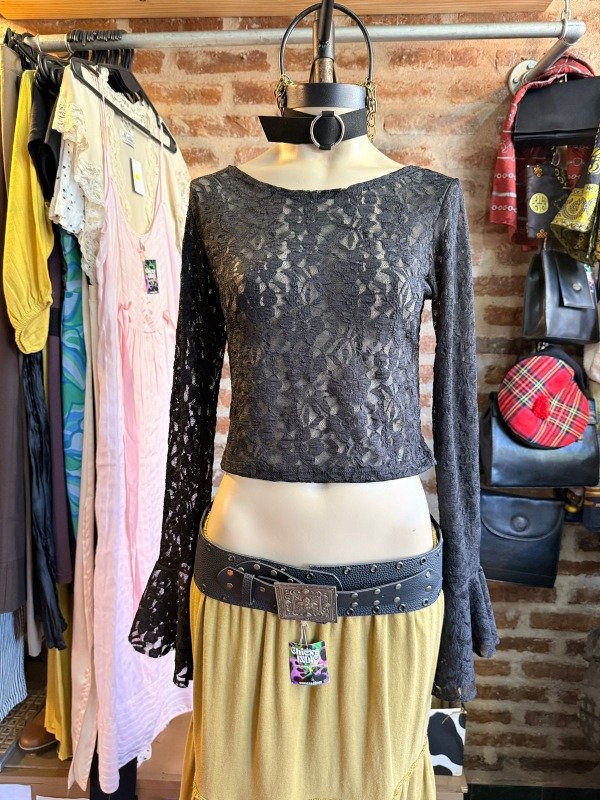 Producto - TOP DE ENCAJE  NEGRO