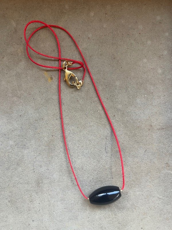 Producto - Colgante rojo onyx