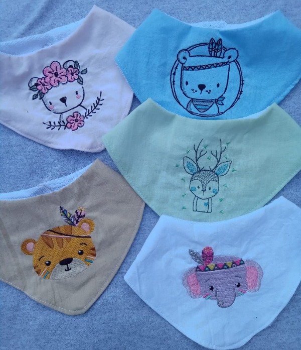 Producto - baberos bandana bordado