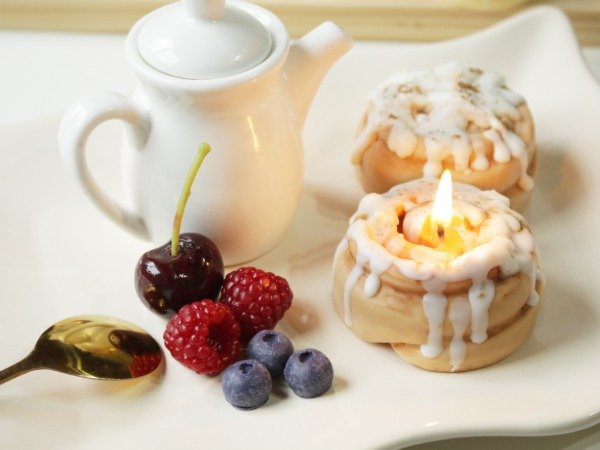 Producto - VELA CINNAMON ROLL (ROL DE CANELA).