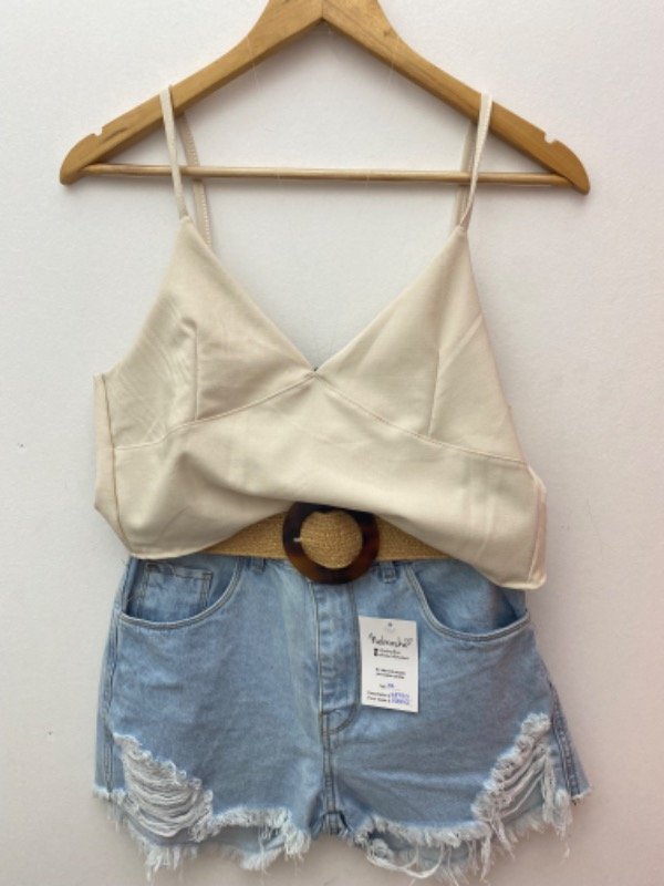 Producto - Shorcito Jean Rotura