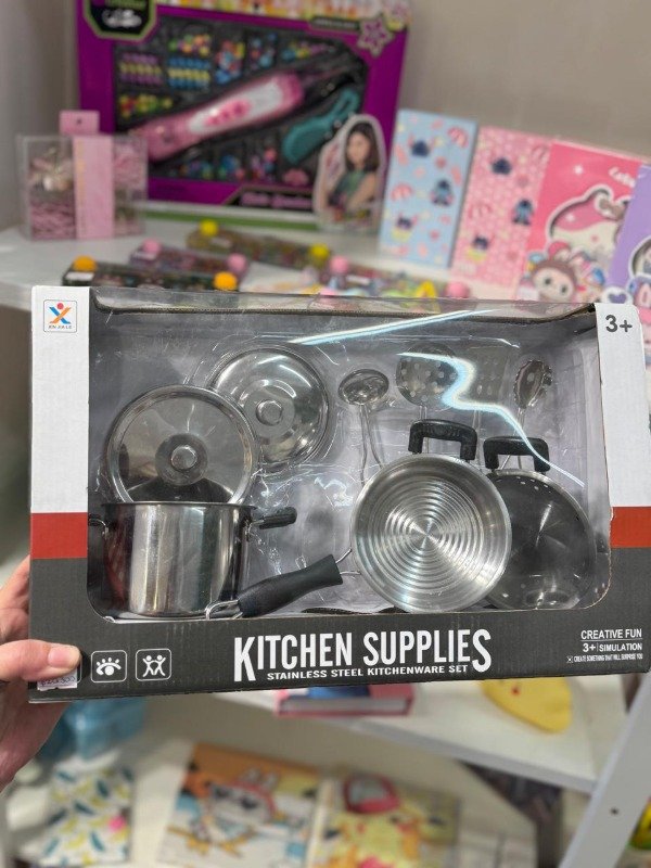 Producto - SET DE COCINA METALICO