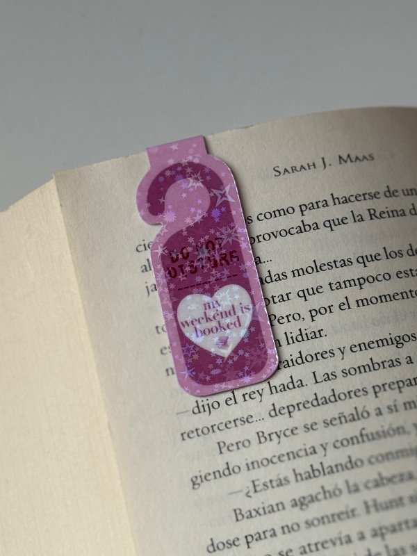 Producto - Señalador magnético holográfico my weekend is booked