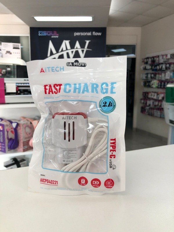 Producto - Cargador De Pared 2.1A Fast Charge Tipo C Aitech AICP040221