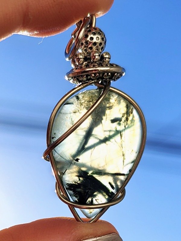 Producto - Prehnita mediana en punta