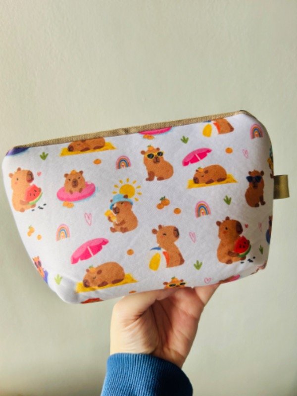 Producto - Neceser capibara