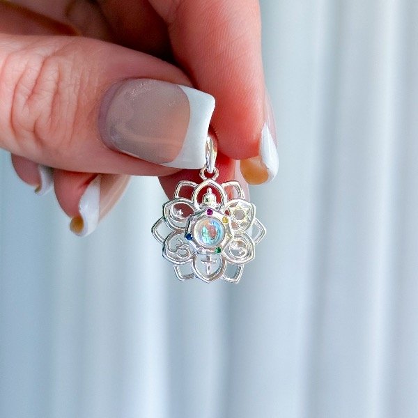 Producto - Dije Meditacion (D137)