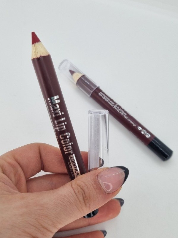 Producto - Lapiz delineador de labios + labial karite maxi lip color