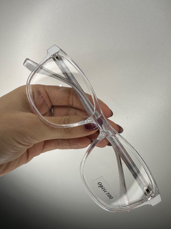Producto - Armazón transparent chico