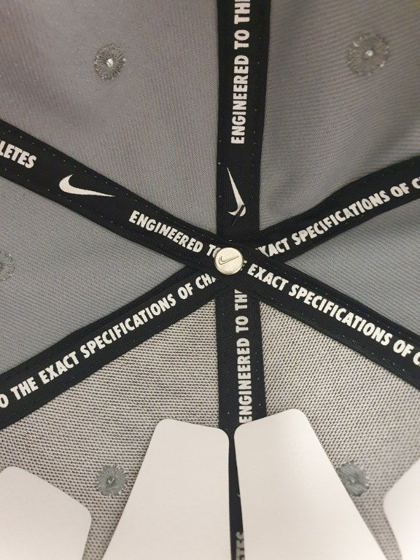 Nike pro futura snapback negro — imagen 6