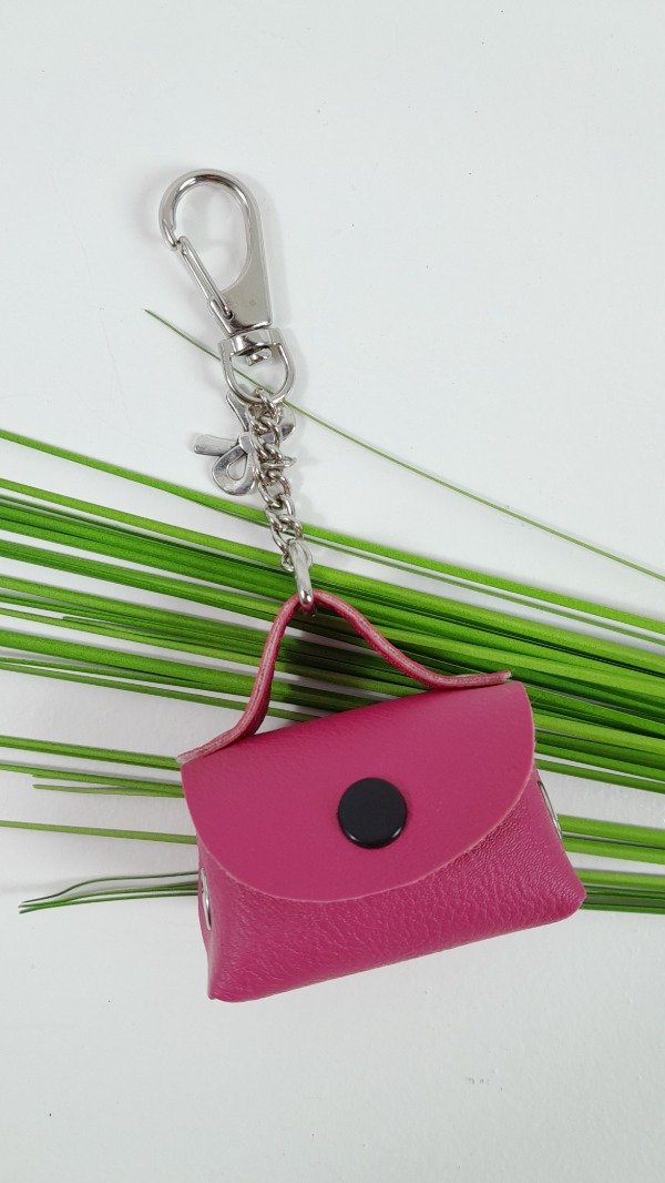Producto - LLAVERO MINI BAG FUCSIA