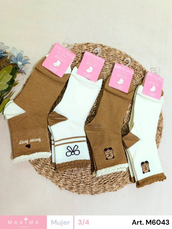 Producto - Art. M6043 - MAXIMA - Docena Media larga 3/4 Algodon de Mujer con Diseños Varios
