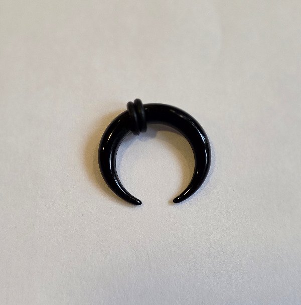 Producto - Cuerno expansor negro acrílico