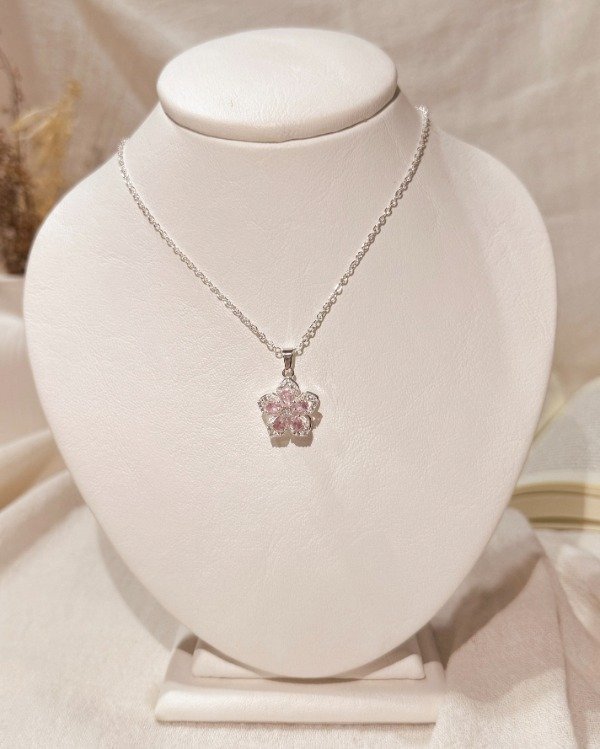 Producto - Collar flor giratoria rosa