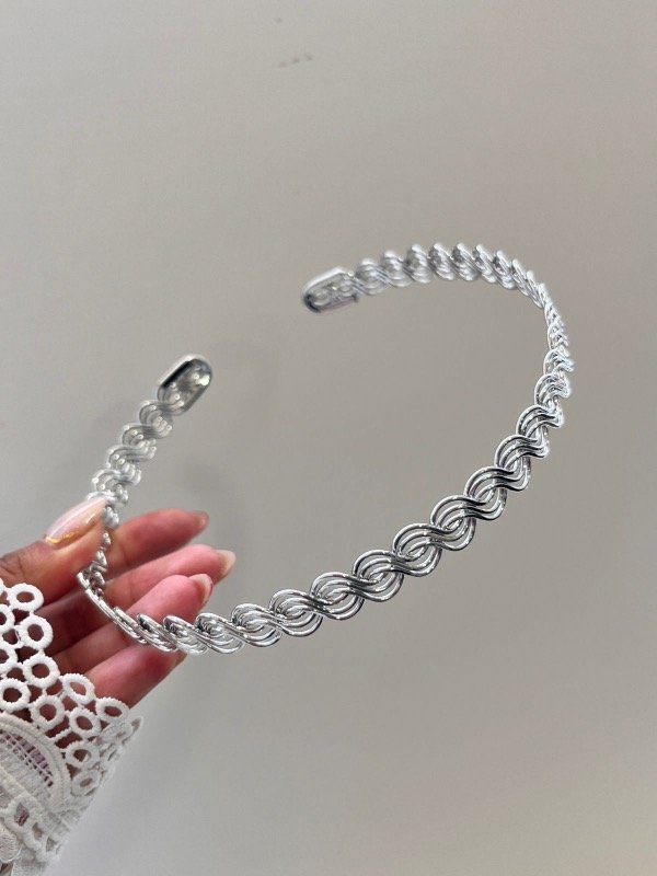 Producto - Choker Regulable rígida
