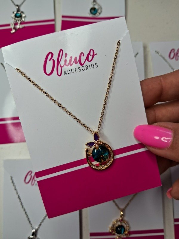 Producto - Collar universo - mariposa