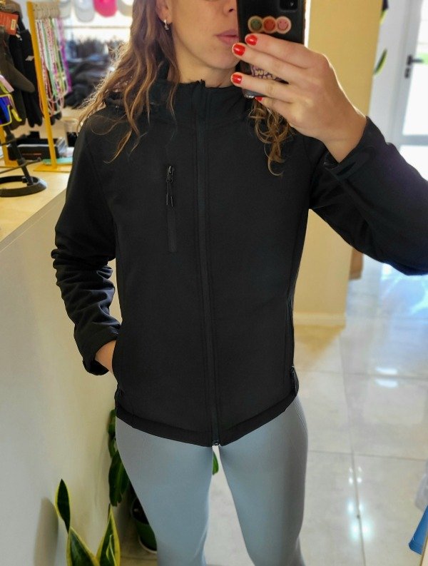 Producto - Campera Softshell Outdoor