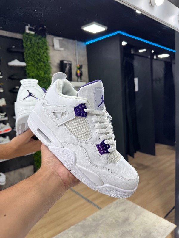 Producto - Retro 4 Metálic Gold