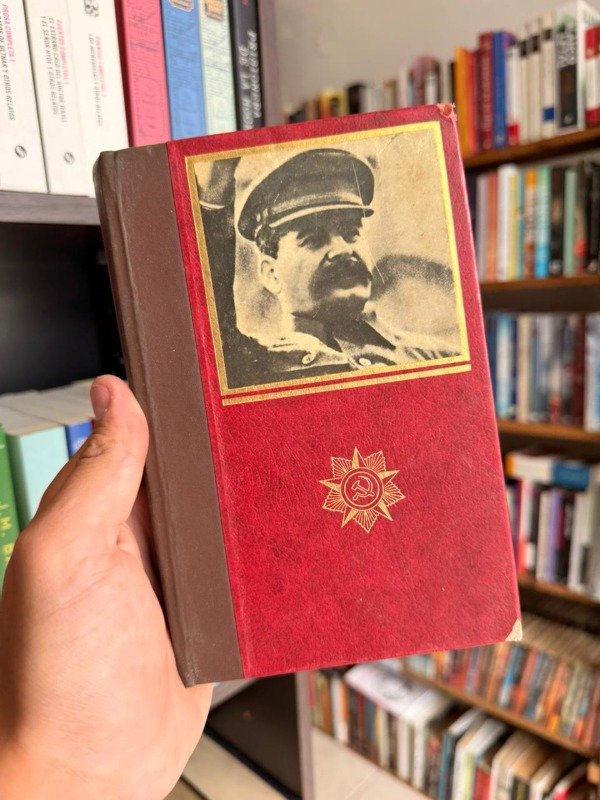 Producto - Stalin, el ultimo de los zares