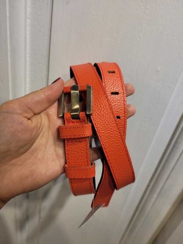Producto - Cinturón CACHAREL coral de cuero 103cm - PRECIO: 24X