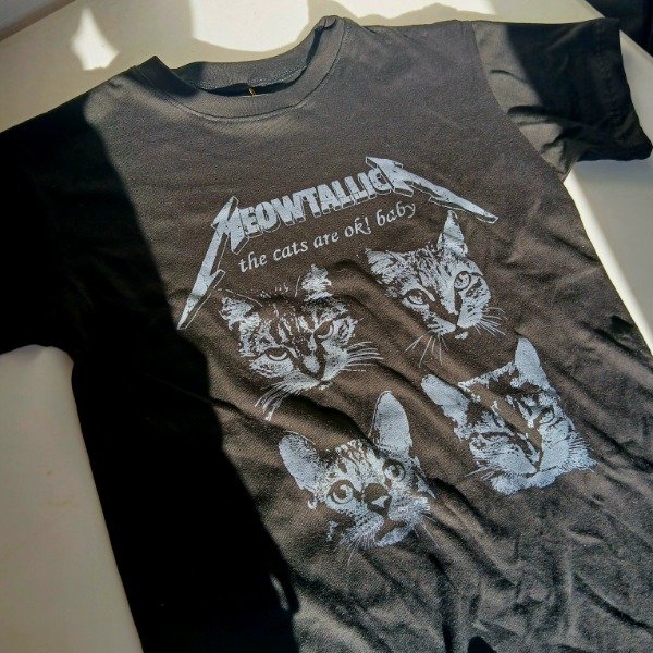 Producto - Remera meuwtalica