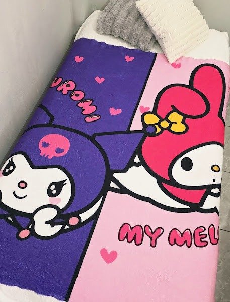Producto - Mantas Kuromy y My Melody