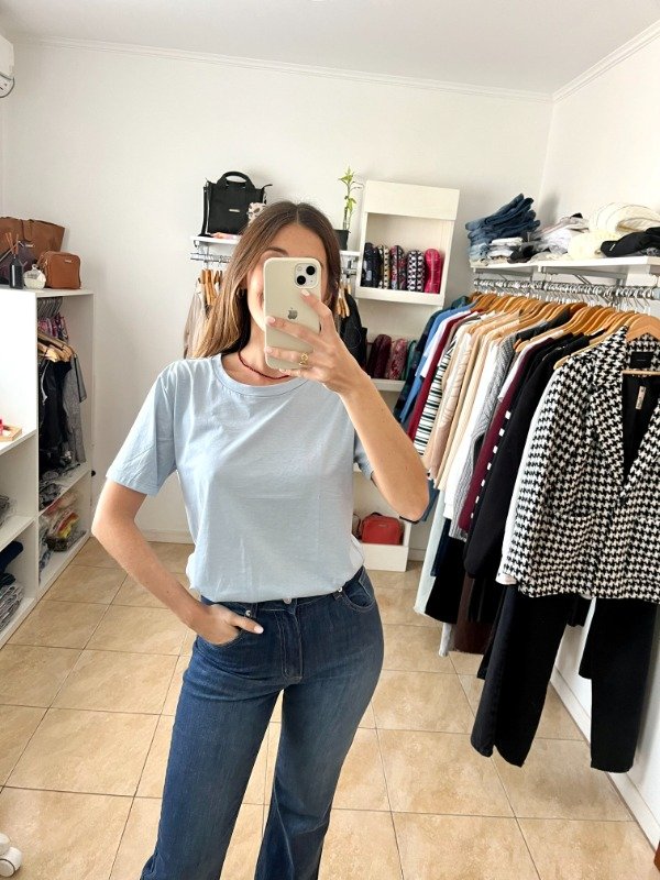 Producto - REMERA FISBURY